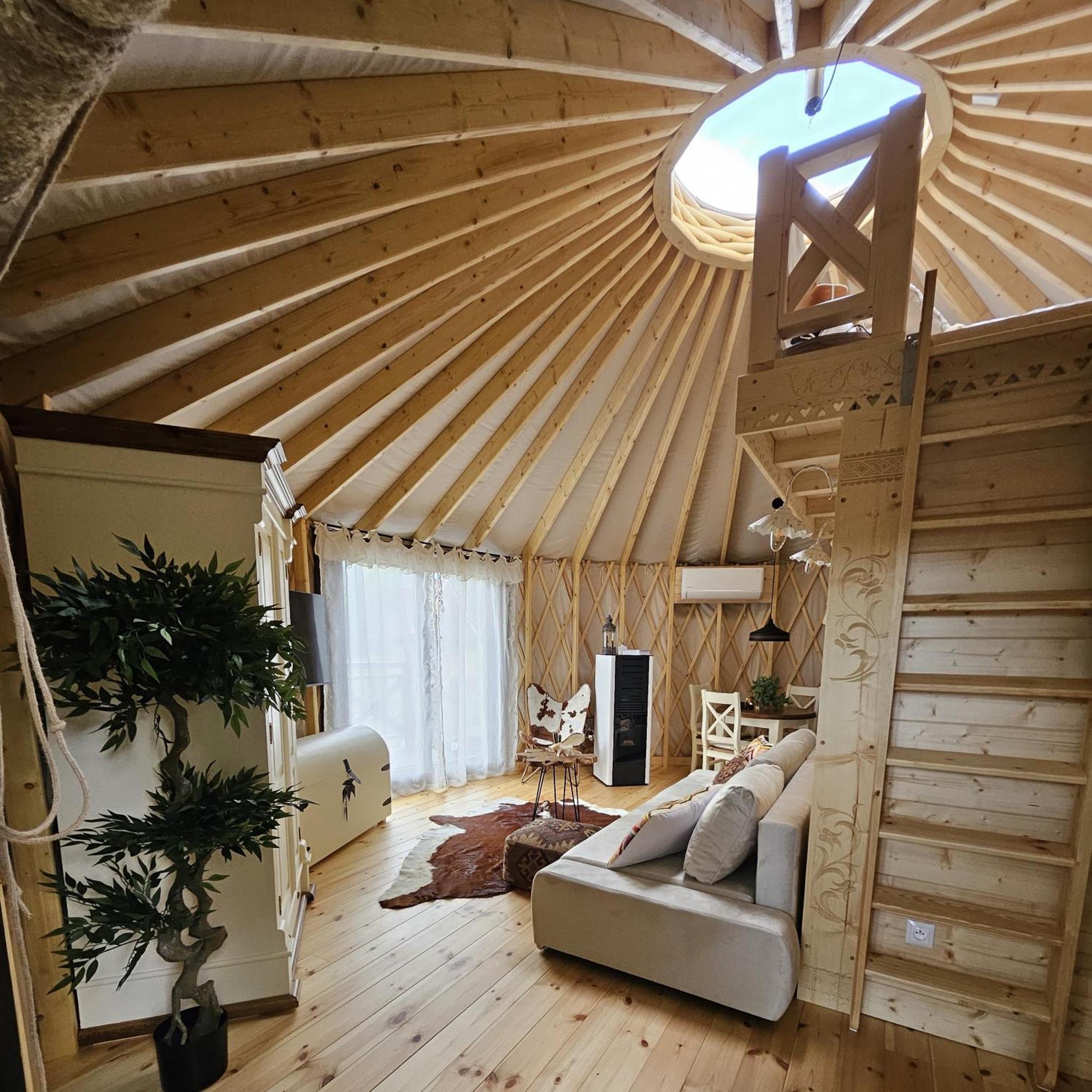 Jurta Na Wypasie - Luksusowy Namiot Z Widokiem Na Gory - Jacuzzi, Sauna, Split Ac, Private, Star View Zakopane Kültér fotó
