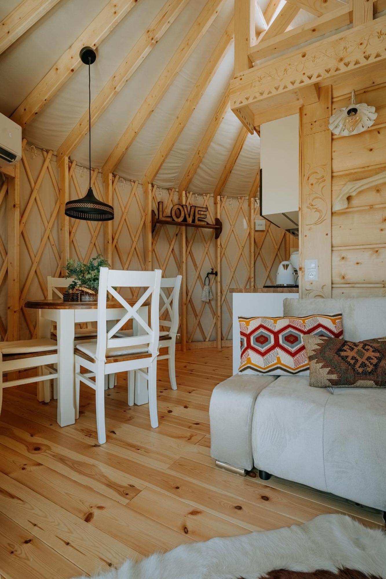 Jurta Na Wypasie - Luksusowy Namiot Z Widokiem Na Gory - Jacuzzi, Sauna, Split Ac, Private, Star View Zakopane Kültér fotó